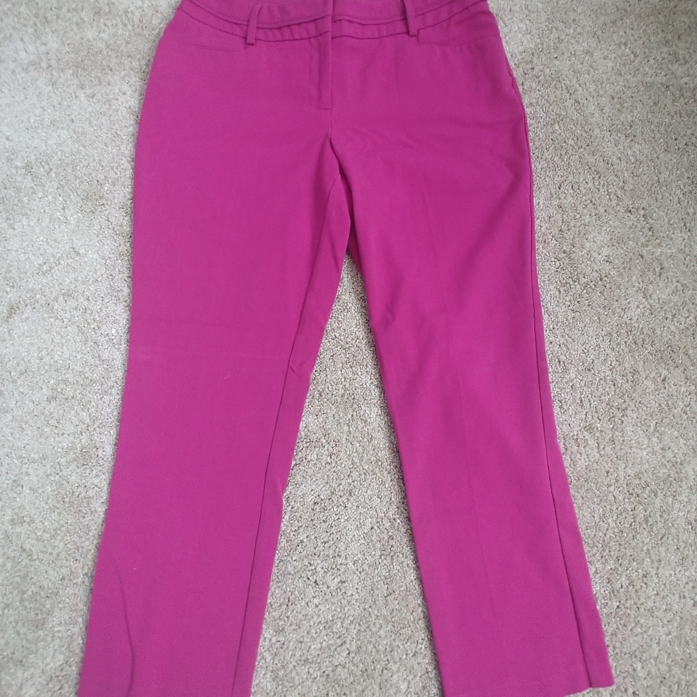Pink cropped pants